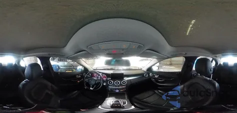 2015 Mercedes-Benz C 300 4Matic z USA, uszkodzony, nr VIN 55SWF4KB2FU093109